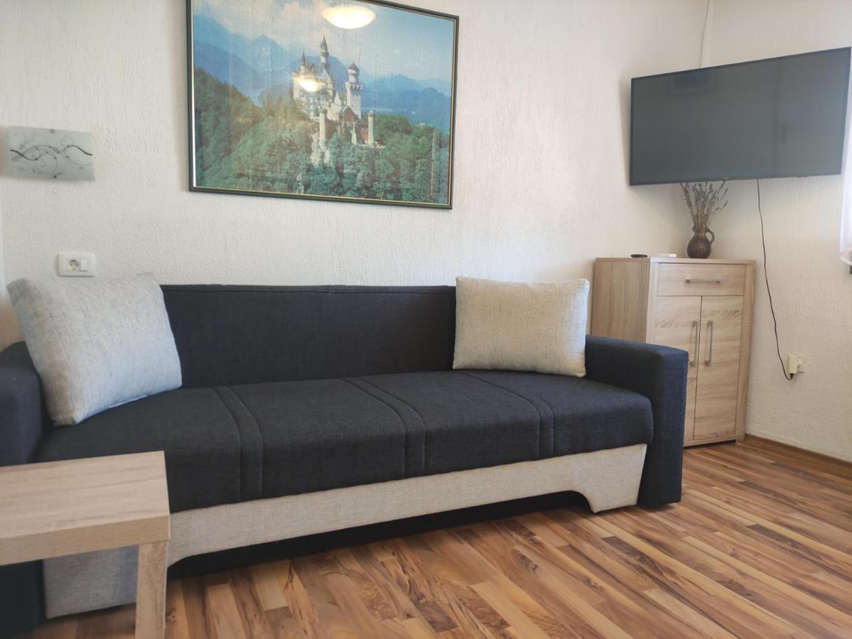 Apartman Budimir1 เซรส ภายนอก รูปภาพ